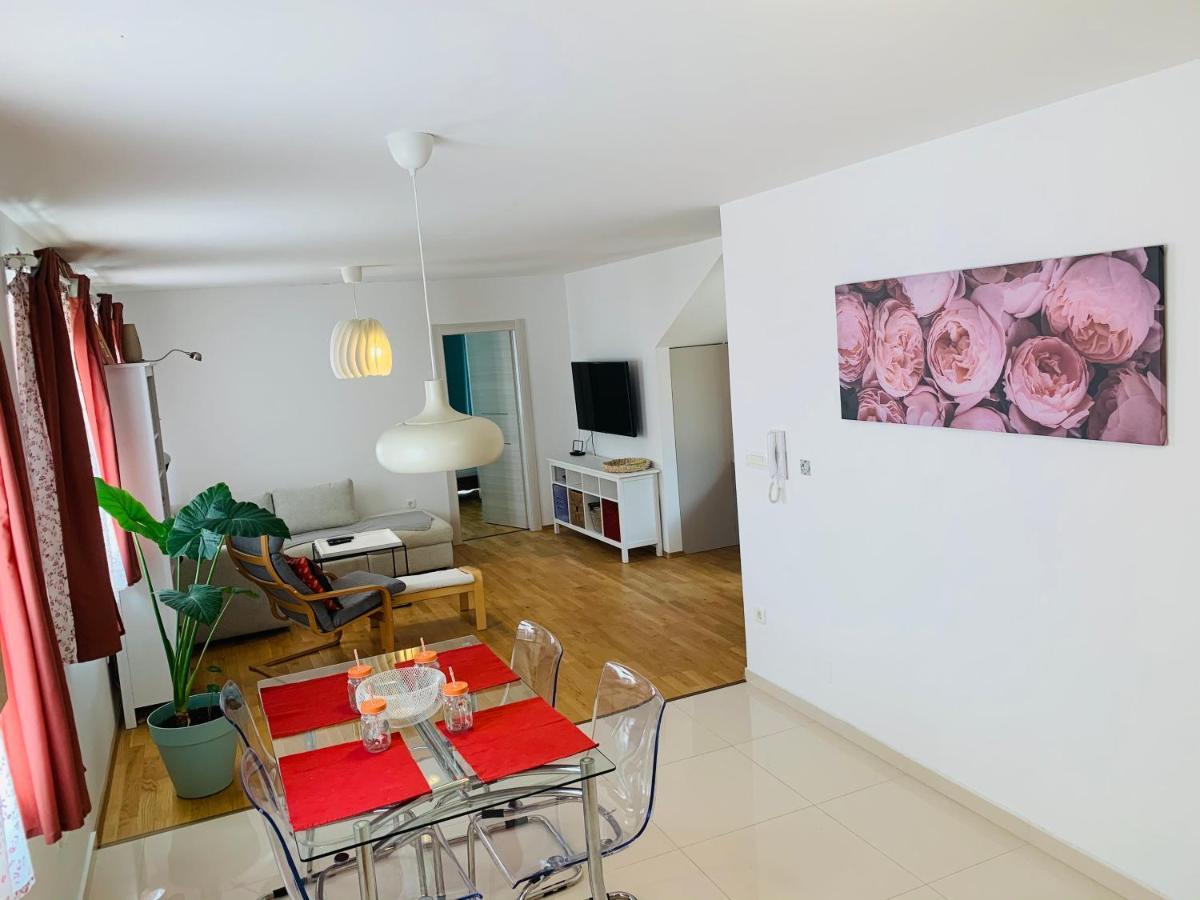 Apartman Marley Apartment Kostrena Exterior photo